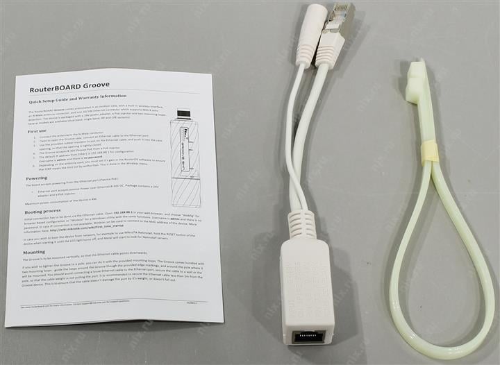 Точка доступа MikroTik GrooveA 52 ac with Nmale connector, 720MHz CPU, 64MB RAM, 1 x Gigabit LAN, 1 x built-in high power 2.4/5GHz 802.11a/b/g/n/ac wireless, RouterOS L4, plastic case, mounting loops, PoE, PSU, Omn