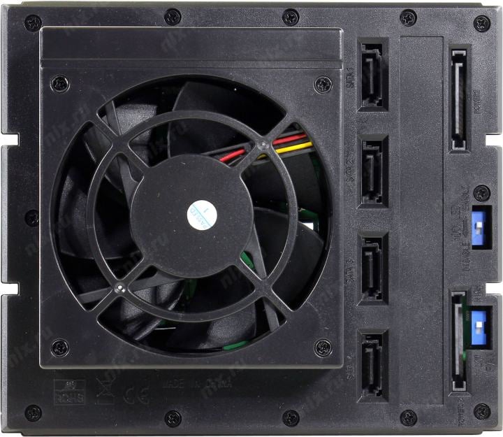 Procase <T3-304-SATA3-BL> HotSwap  корзина 4xSATA/SAS 3.5”