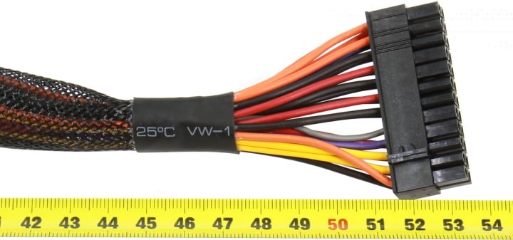 Блок питания Chieftec iARENA <GPA-700S>  700W ATX (24+2х4+2x6/8пин)
