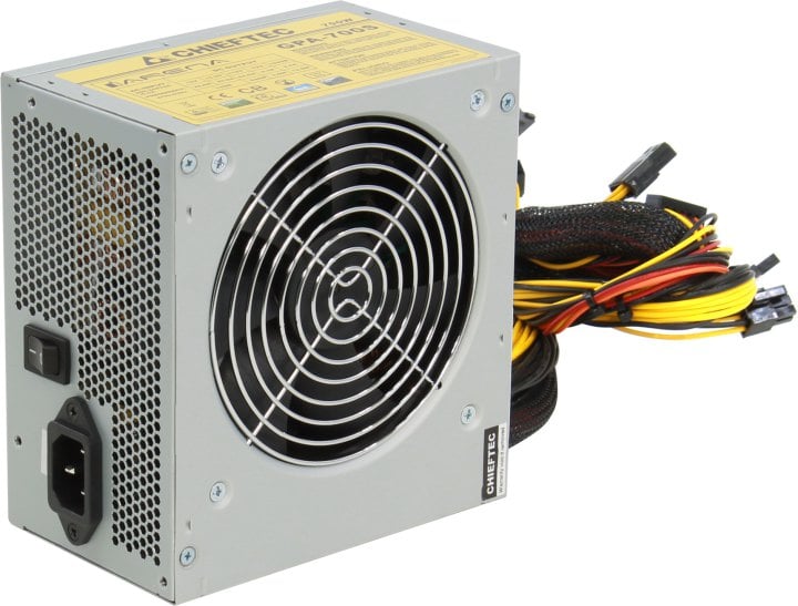 Блок питания Chieftec iARENA <GPA-700S>  700W ATX (24+2х4+2x6/8пин)