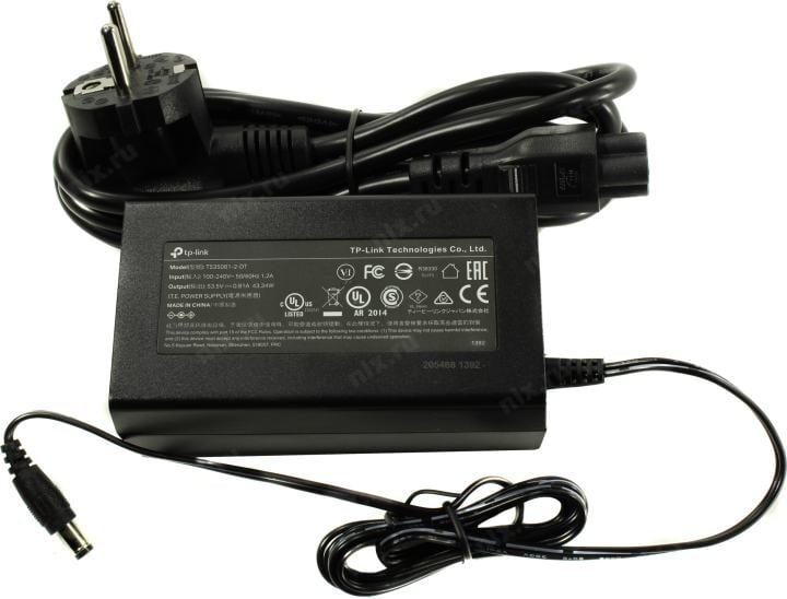 TP-LINK <TL-SF1005LP> 5-Port Desktop Switch (1UTP 100Mbps  +  4UTP  100Mbps PoE)