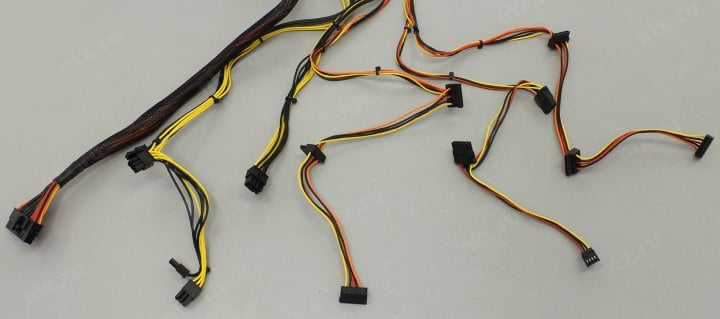 Блок питания Chieftec Smart <GPS-650A8>  650W ATX (24+2x4+2x6/8пин)