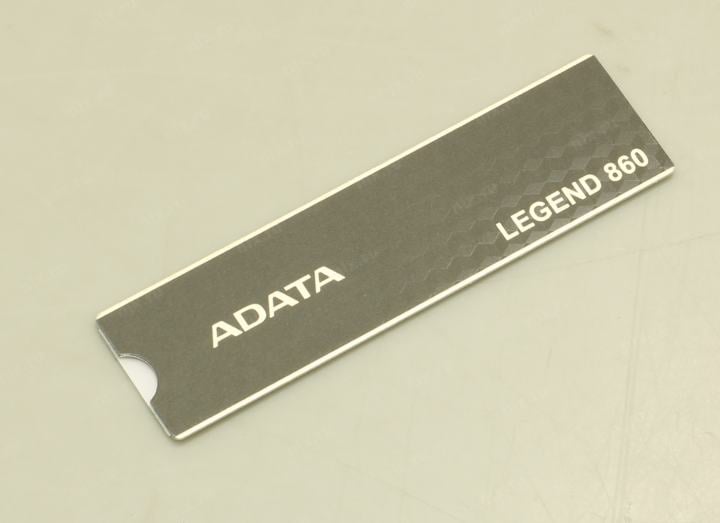 SSD 2 Tb M.2 2280 M ADATA  LEGEND 860 <SLEG-860-2000GCS>