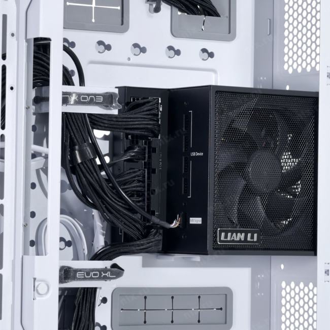 G9P.EG0850.BE00.RU Блок питания Lian-Li ATX 850W EG0850 Gen.5 80+ platinum (20+4pin) APFC 120mm fan 12xSATA  Cab Manag R