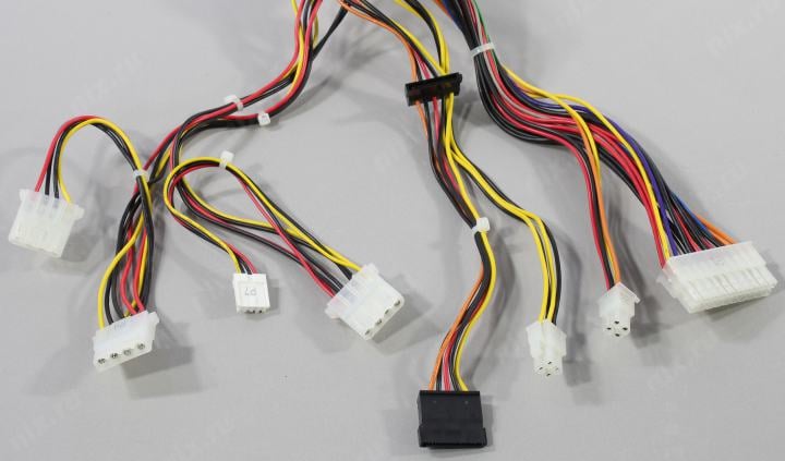 Блок питания FSP <FSP350-50SAC> 350W  SFX  (24+4пин)