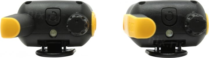Motorola <TALKABOUT T82 EXTREME> 2 порт. радиостанции (PMR446, 10 км, 8 каналов, LCD,  з/у,  NiMH)