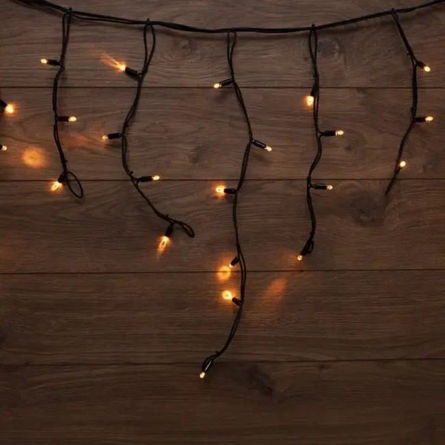 Гирлянда Neon-night Айсикл (Бахрома) светодиодная 5х0,7 м, 152 LED, черный провод каучук, теплое белое свечение