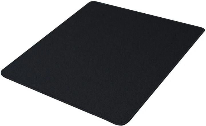 RZ02-03810200-R3M1 Razer Strider - L -  Gaming Mouse Mat