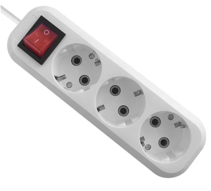 Defender Удлинитель с заземлением L330 16 А, 7 м, заземление, выключатель