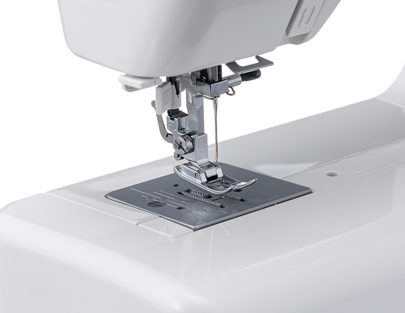 Швейная машина EQ 25 JANOME