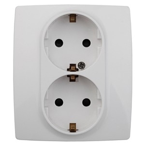 Эра Б0014699 12-2104-01 Розетка 2X2P+E Schuko со шторками, 16АХ-250В, Эра12, белый